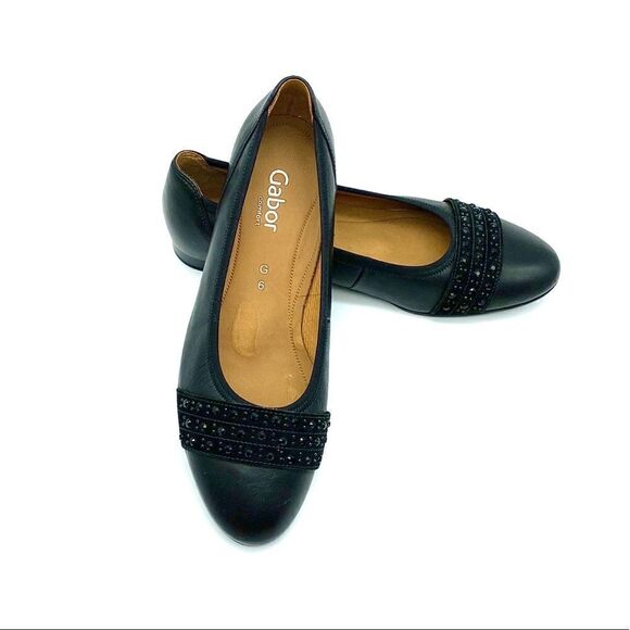 GABOR NWOT Black LEATHER FLAT SHOES - Picture 1 of 8